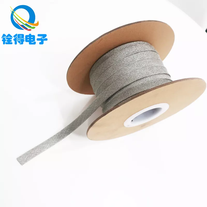 Mengapa Tiub Tembaga Jalinan Pilihan Pilihan untuk Perisai EMI dan Perlindungan Kabel?