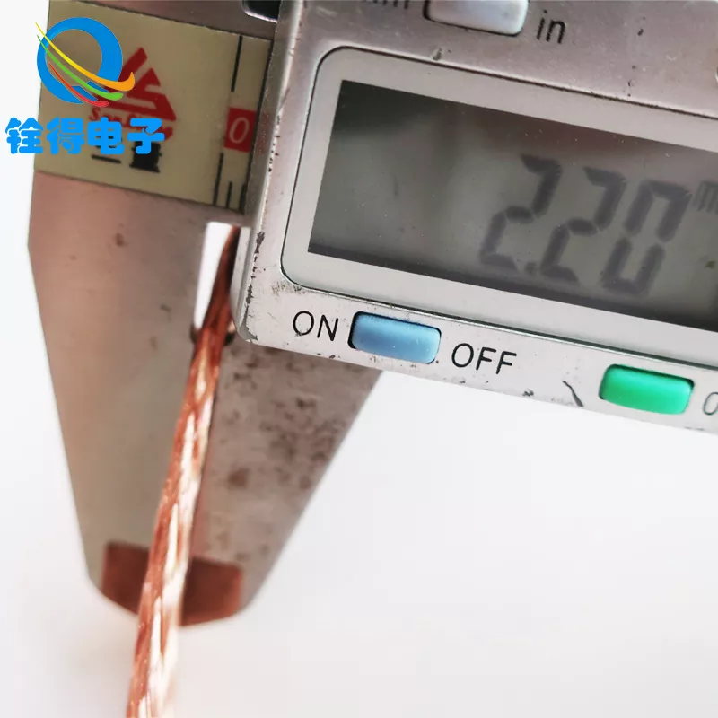 Bagaimanakah Jalinan Tembaga Dapat Meningkatkan Pembumian dan Kawalan EMI?